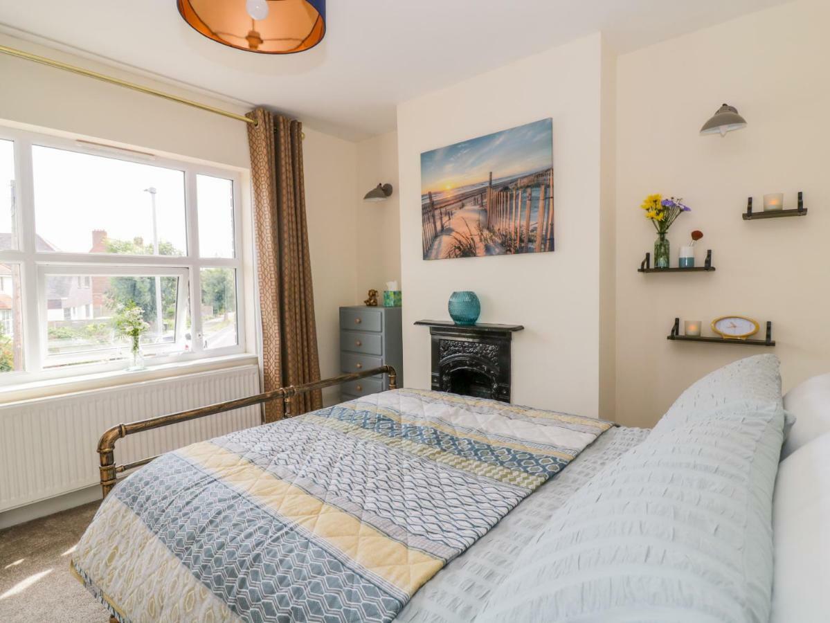 Sea View Cottage Фринтон-он-Си Экстерьер фото